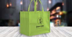 Quels sont les avantages des fabricants de sacs non tissés respectueux de l'environnement?